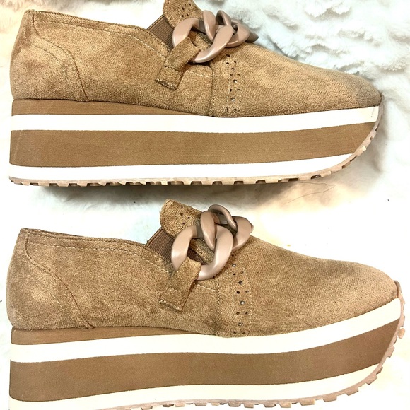 Pierre Dumas Paloma  Platform Slip On women’s size 7 NEW - Picture 8 of 13